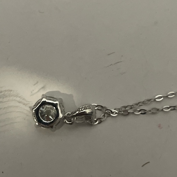 BEAUTIFUL S925 SILVER MOISSANITE NECKLACE‼️ - Picture 7 of 14